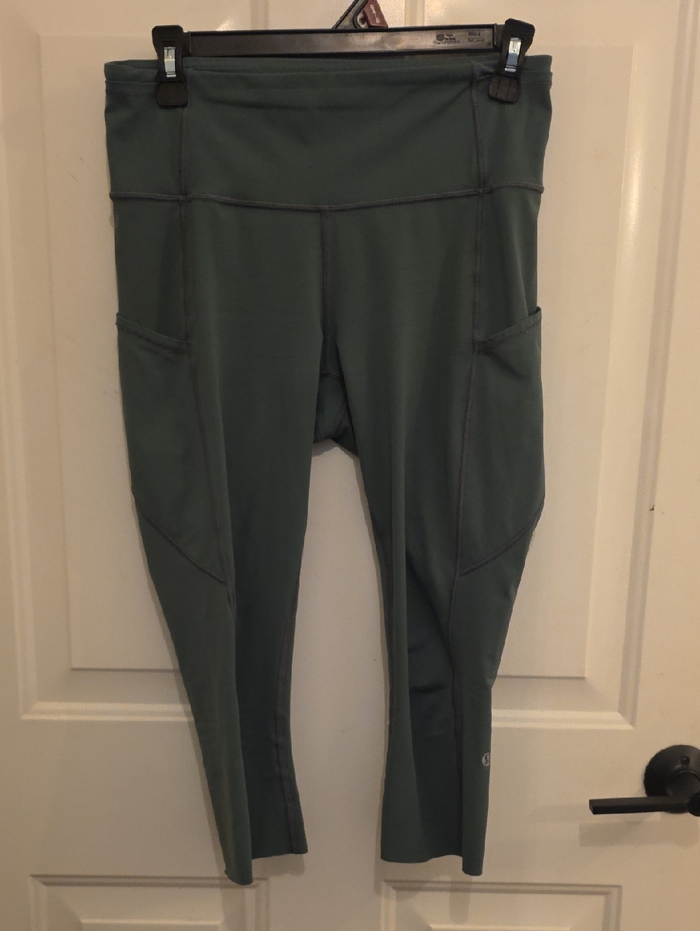 Lululemon Capri